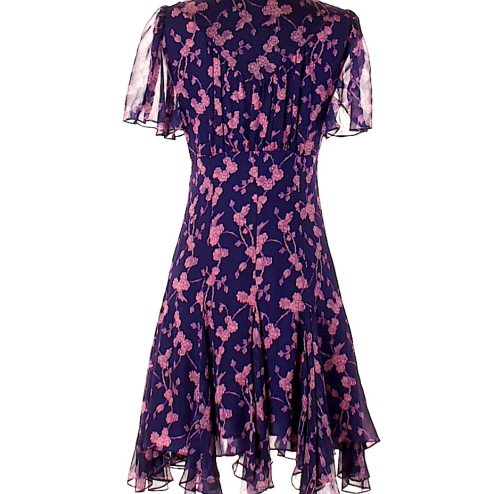 Silk designer dress! - Picture 2 of 8